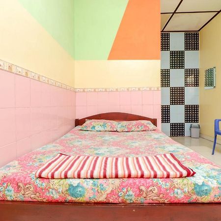 Primadona Homestay Sleman  Exterior foto